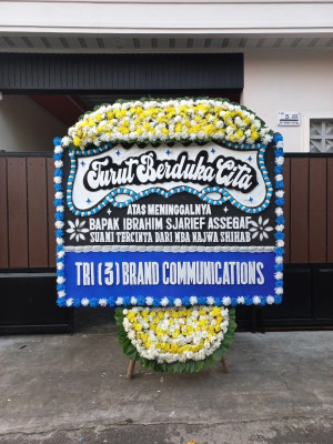 Papan Bunga Duka di Tikala Ares